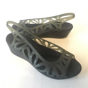 ⚡️Crocs Sandals Green Slingback Size 10.5 Woman’s
